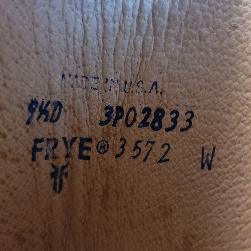 FRYE 3572 Boots Women's 9 1/2 D - vintage